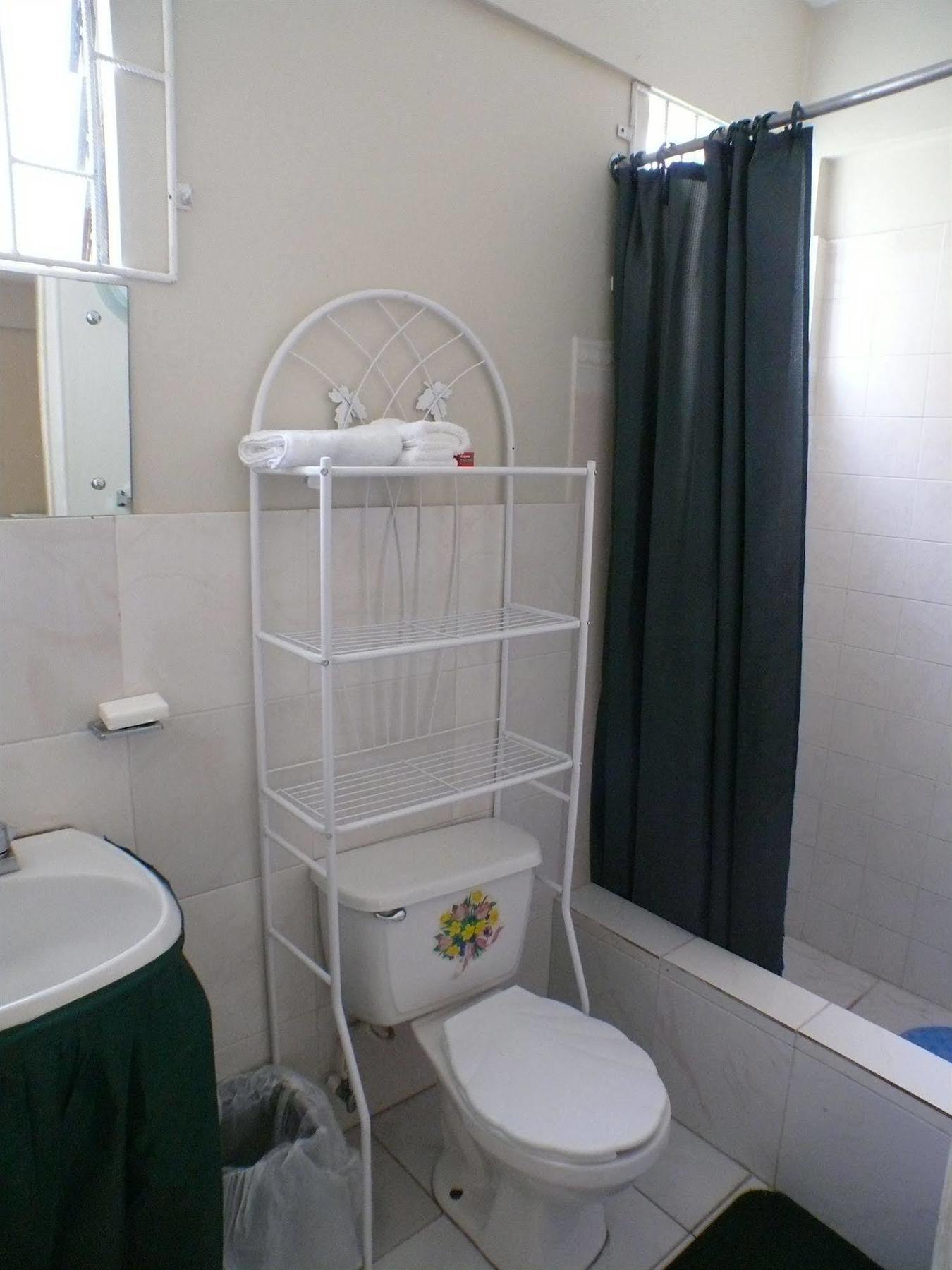 Pensión Bethel Court 2*