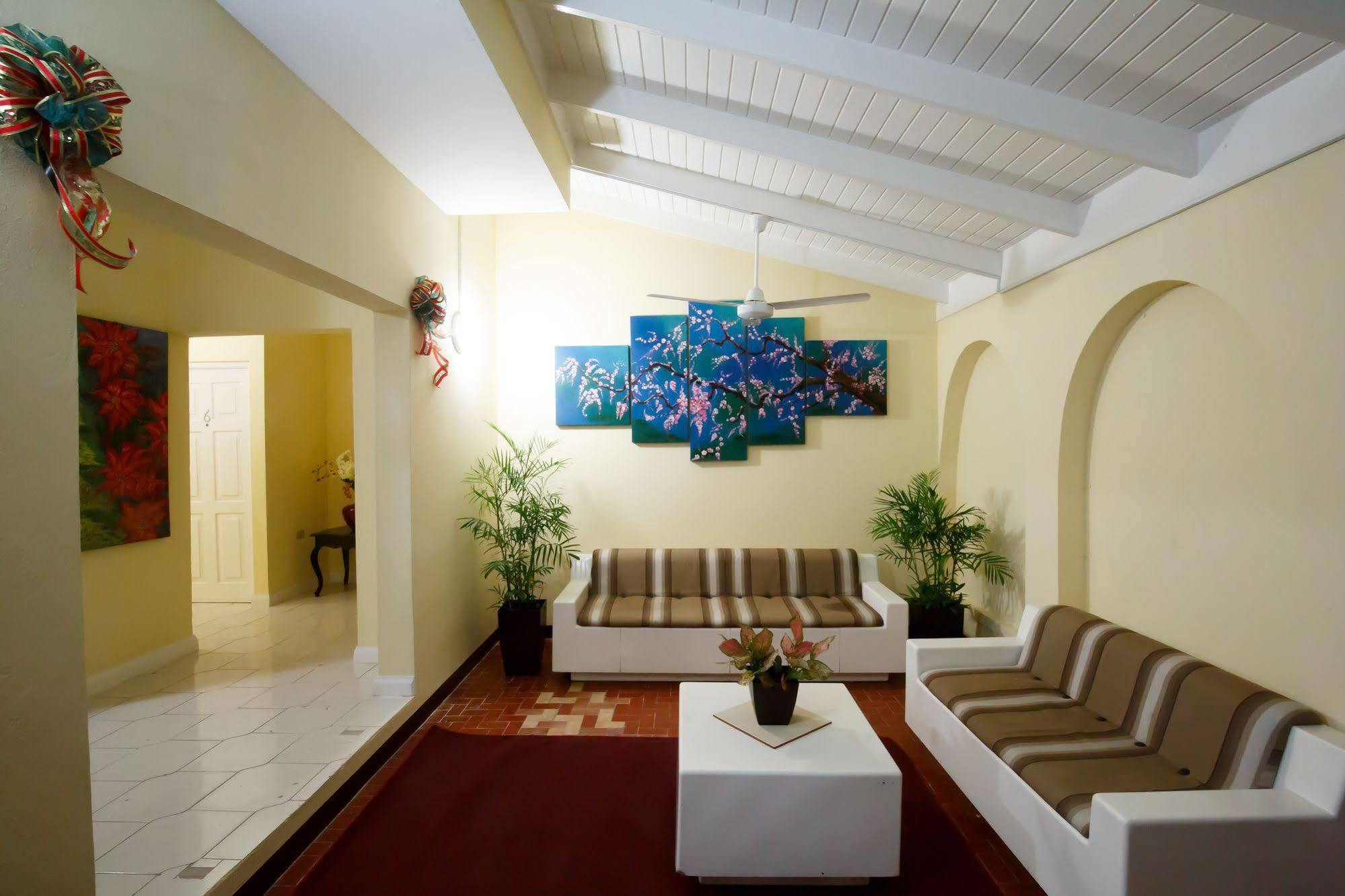 Jasmine Hotel Kingston