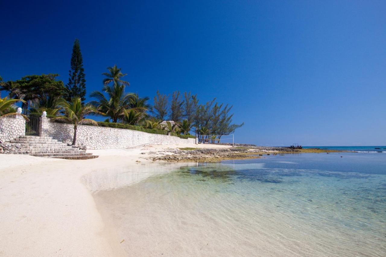 Seven Seas Four Bedroom Villa SAINT ANN