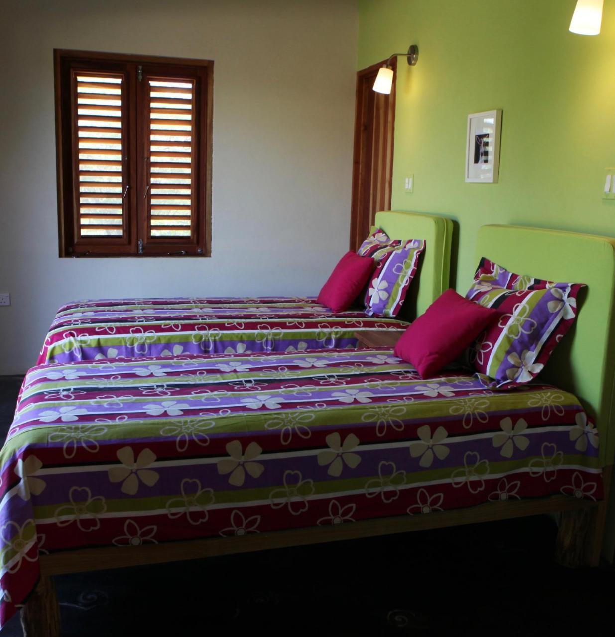Villa Hummingbird *