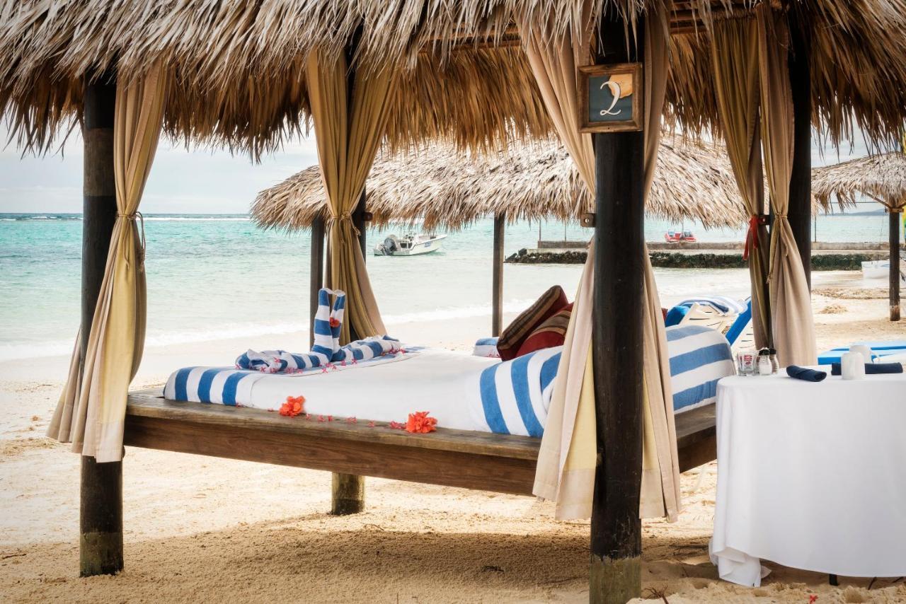 Resort Jewel Dunn's River Adult &