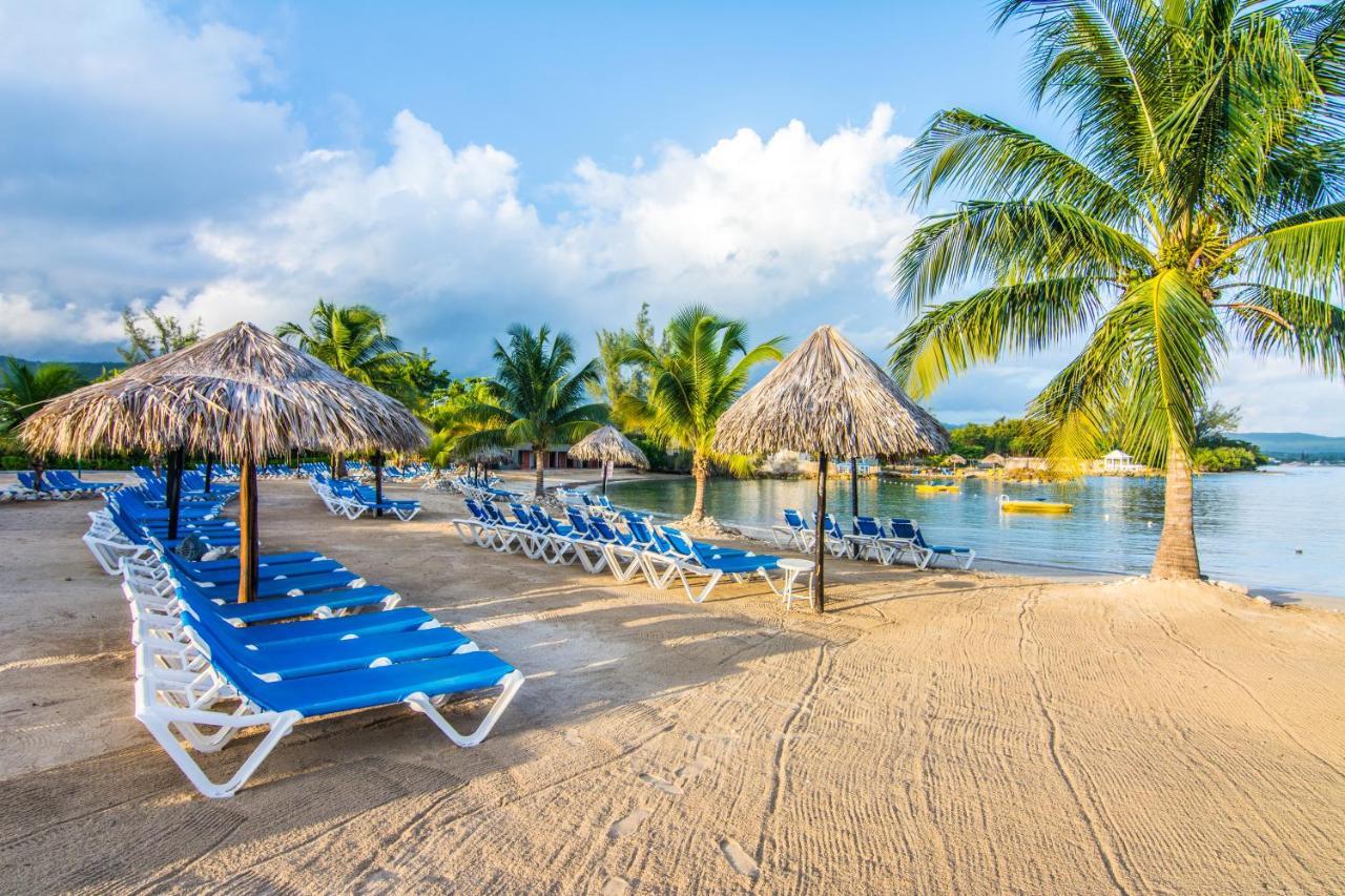 Jewel Paradise Cove Adult & 5* Runaway Bay