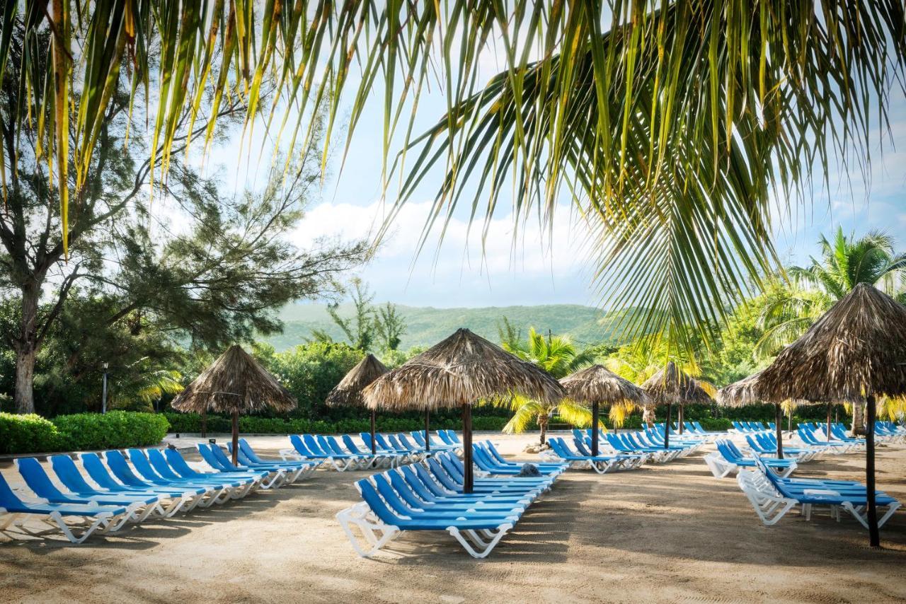 Resort Jewel Paradise Cove Adult &