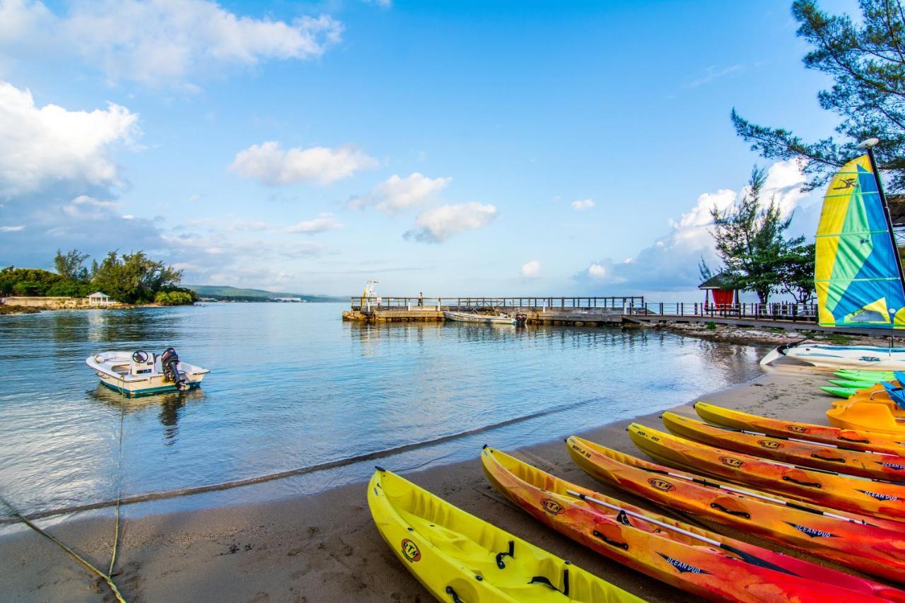 Jewel Paradise Cove Adult & Resort 5*