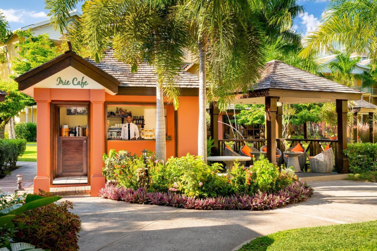 Jewel Paradise Cove Adult & 5*