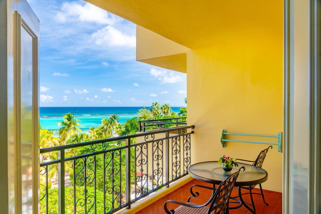 Resort Jewel Dunn's River Adult &