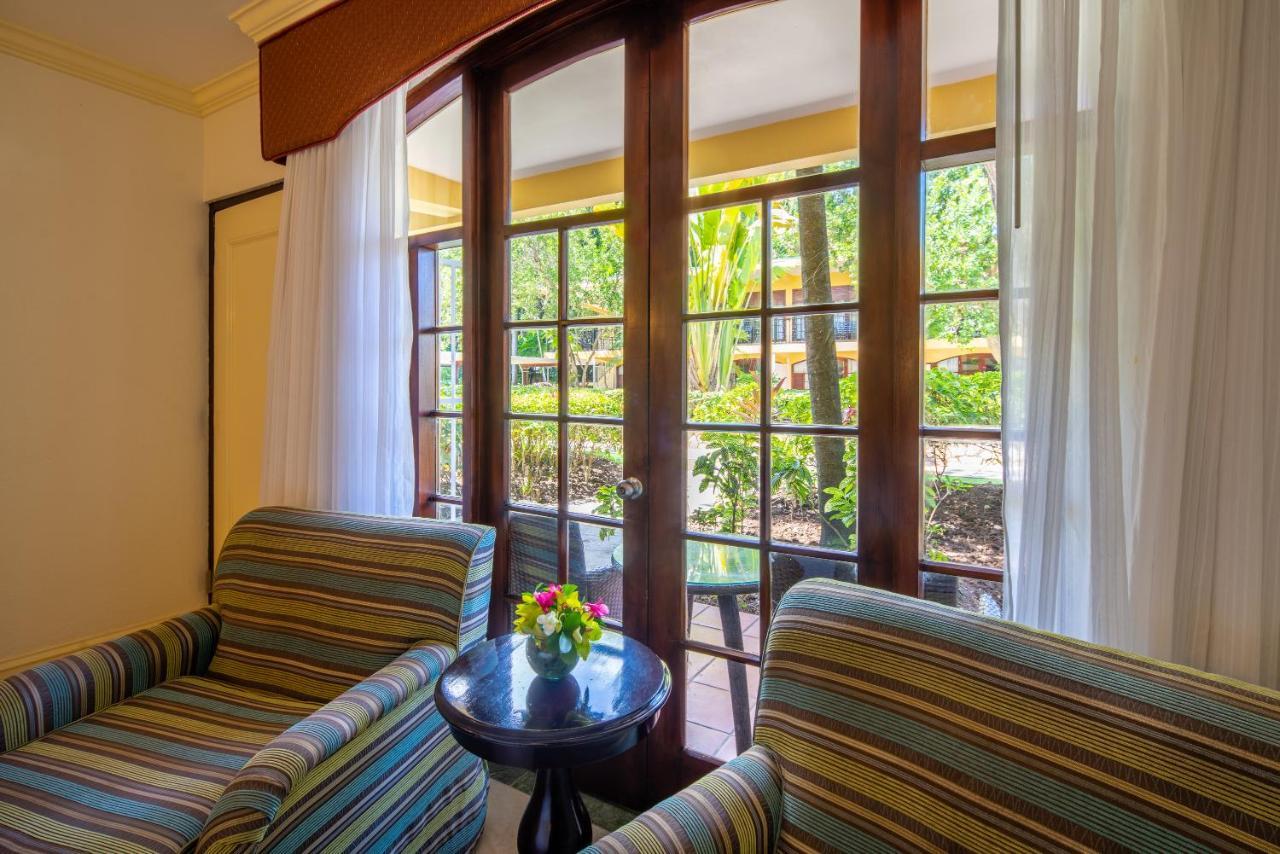 Resort Jewel Dunn's River Adult & 4*