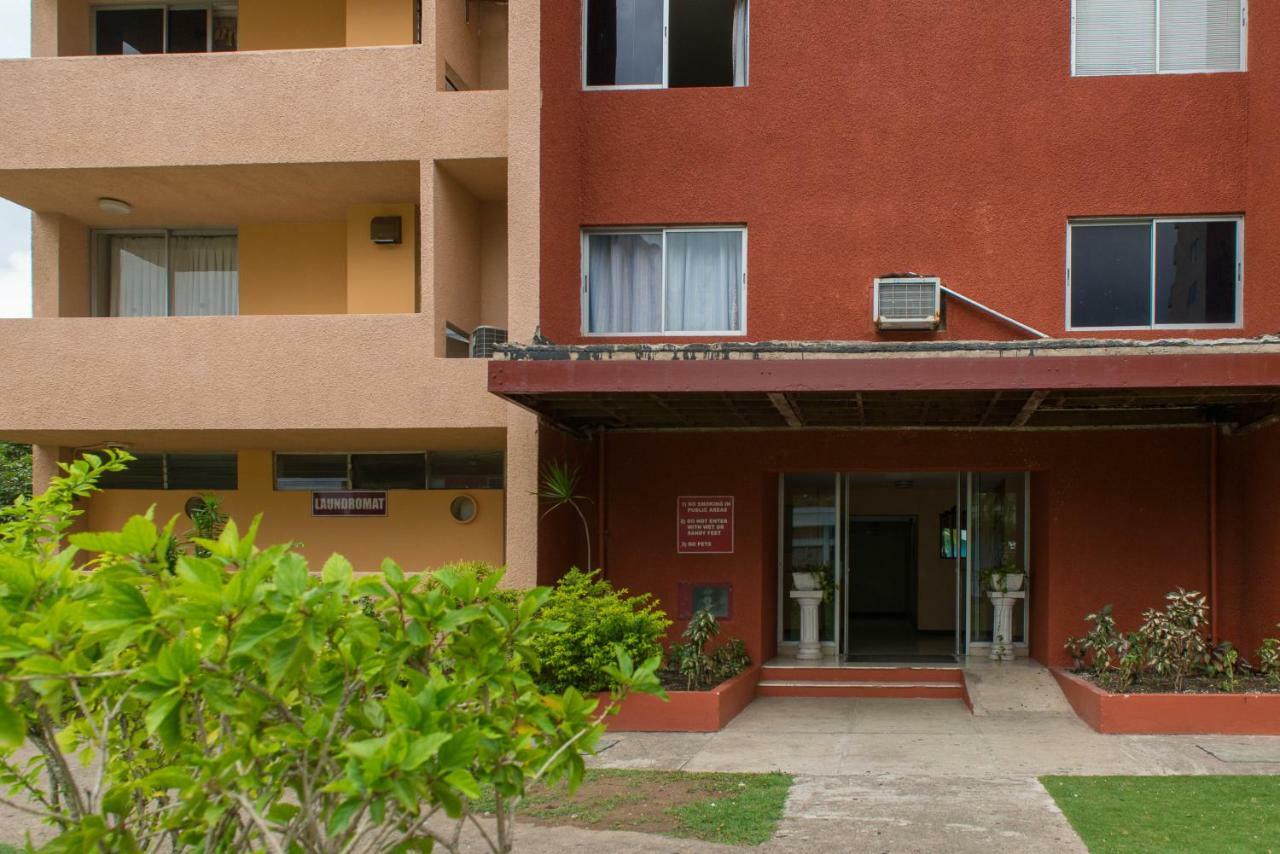 Apartment Oyster Shell @ Turtle Towers *