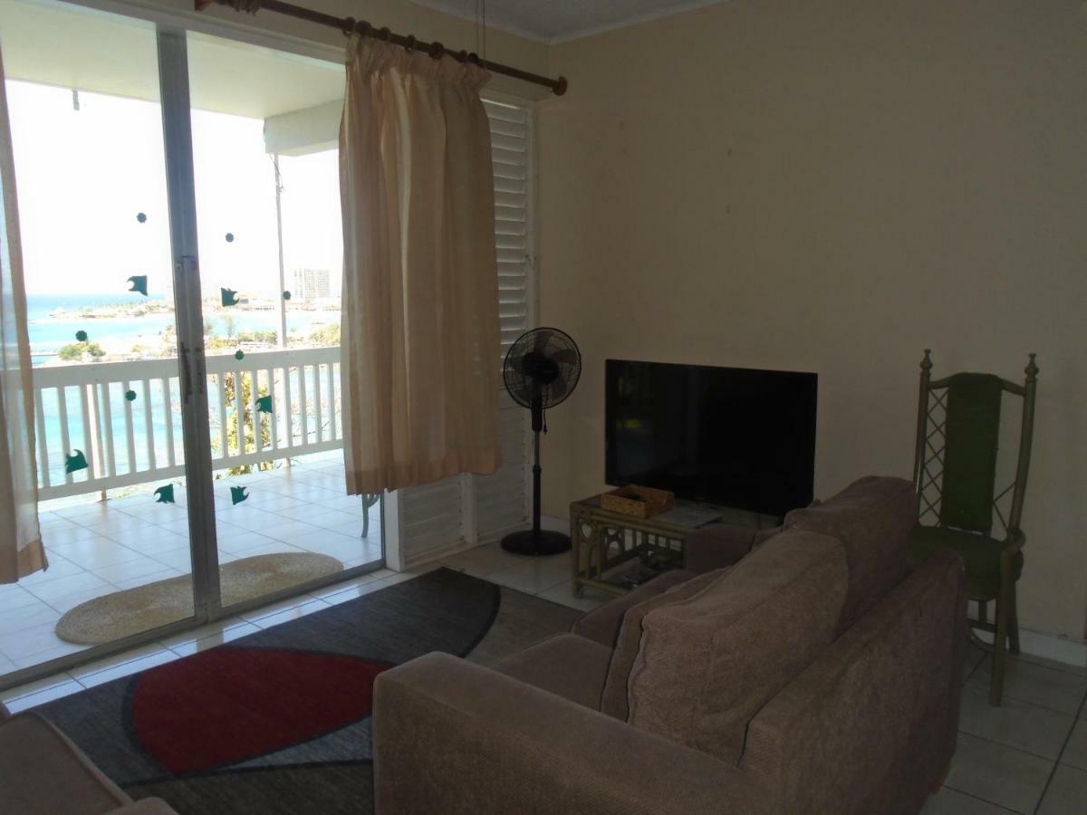 Columbus Heights Apartamento Ocho Ríos