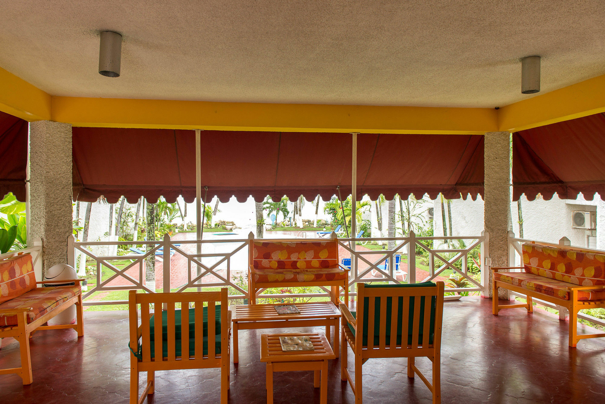 Tropical Apartment *