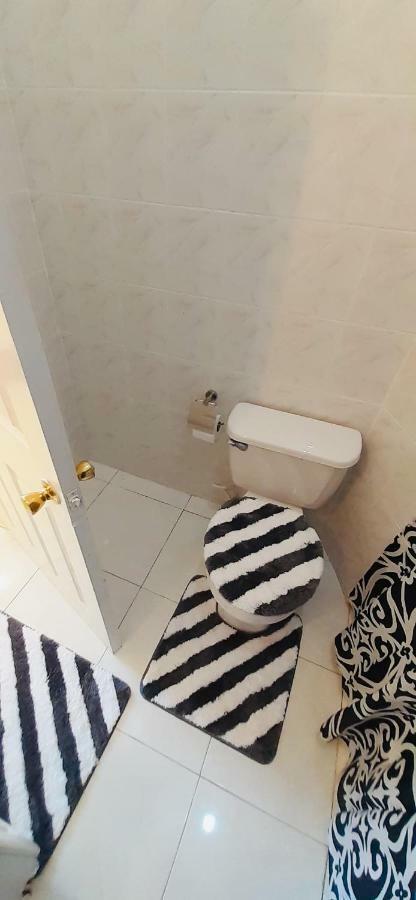 Greenskies Tower Isles Jamaica - 1&2 Bedrooms Saint Maryʼs