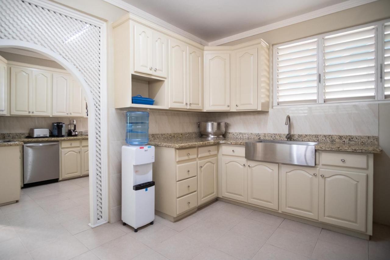 Edgewater - Front, Close To Attractions St Mary