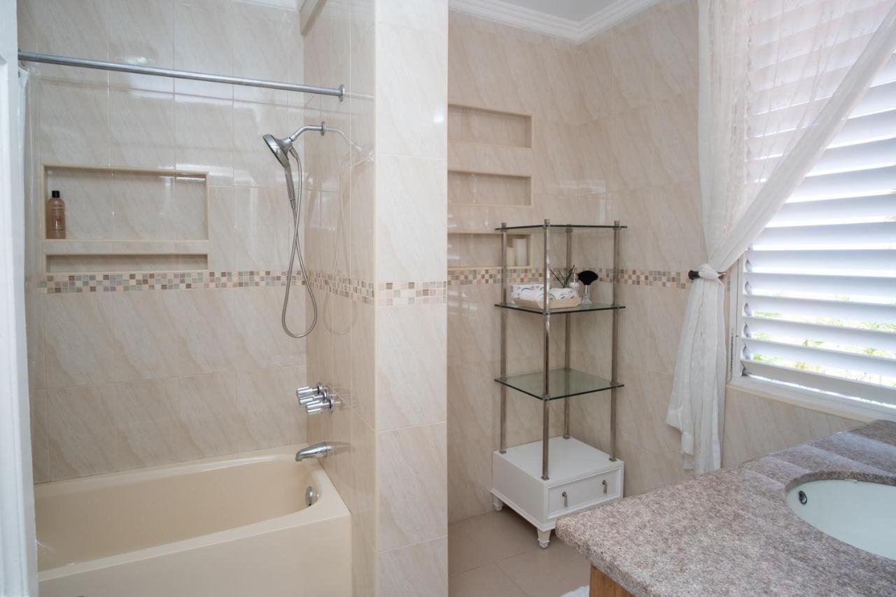 Edgewater - Front, Close To Attractions * St Mary