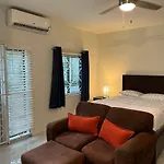 Luxury Studio Rooftop Pool N View Unit #4