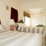Chateau Margarite Bed And Breakfast