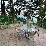 Bambu Six Bedroom Villa