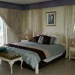 Edgewater Villa