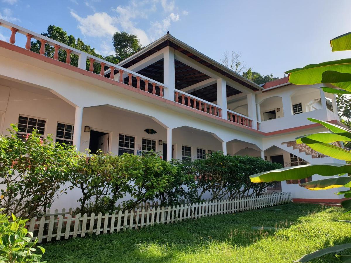 Pensión Polish Princess Port Antonio