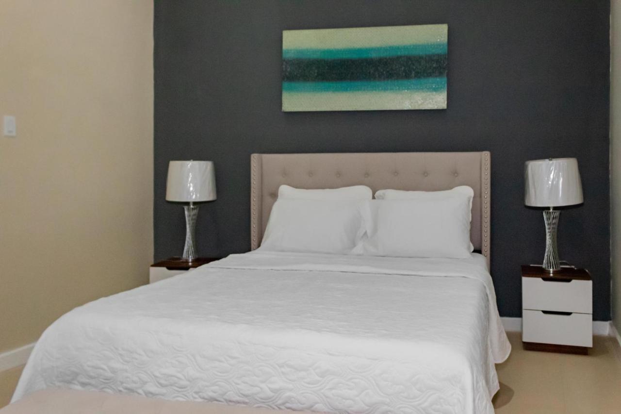 Aparthotel A Wave From It @ Aqueducts