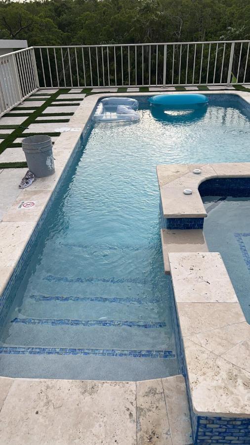 Holiday home Luxury Rooftop Pool N View Unit #4 *