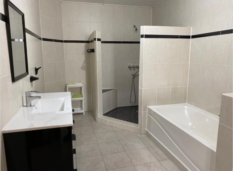 Spring Garden Mobay Apartahotel Montego Bay