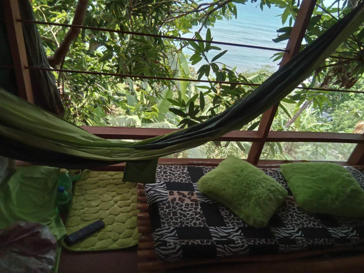 Apartamento Treehouse Above The *