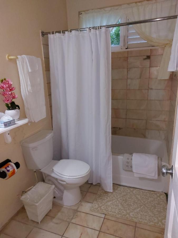 Cozy Escape Apartment Runaway Bay
