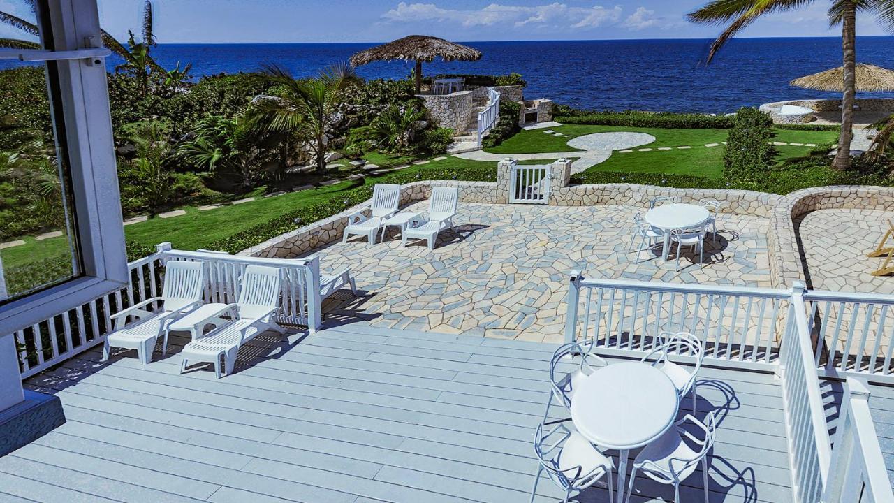 Holiday home Stunning Ocean View *