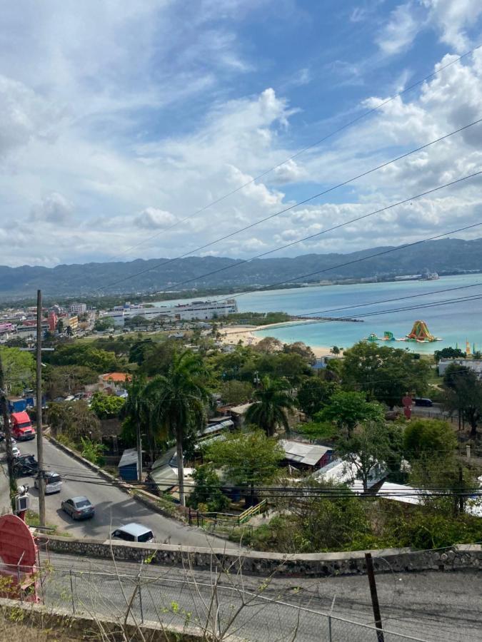 K&s Seaview Luxury