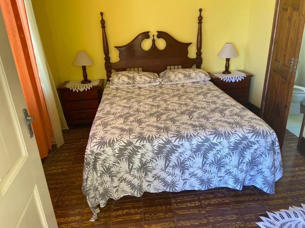 Bed & Breakfast Nat's Place Treasure Beach