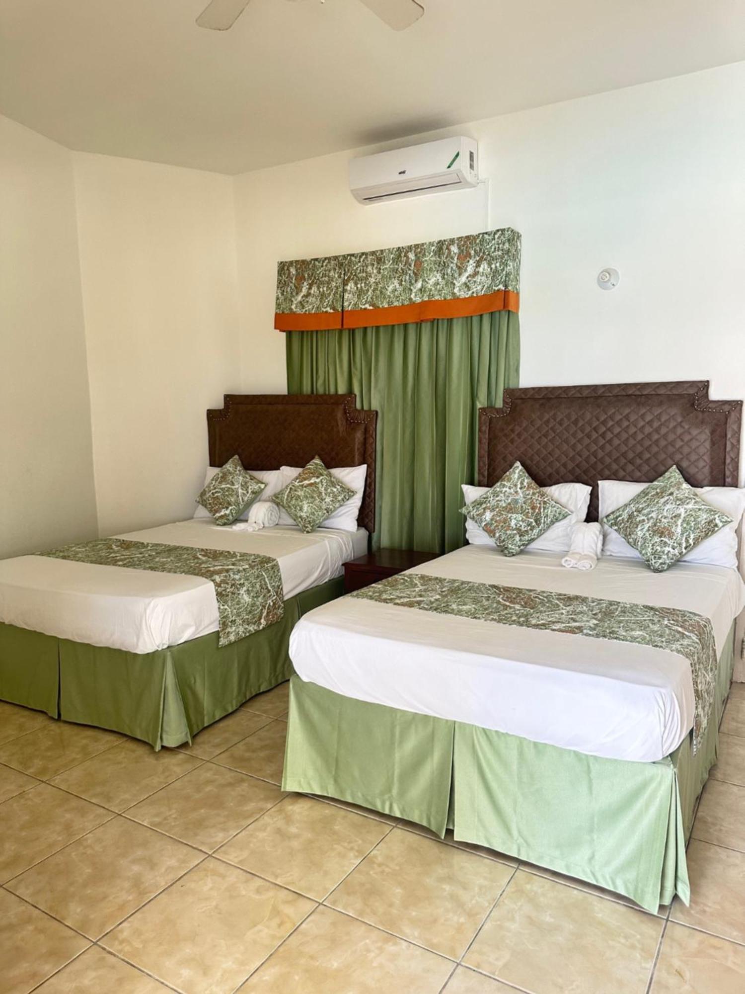 Pensión Ocean Sight 4*