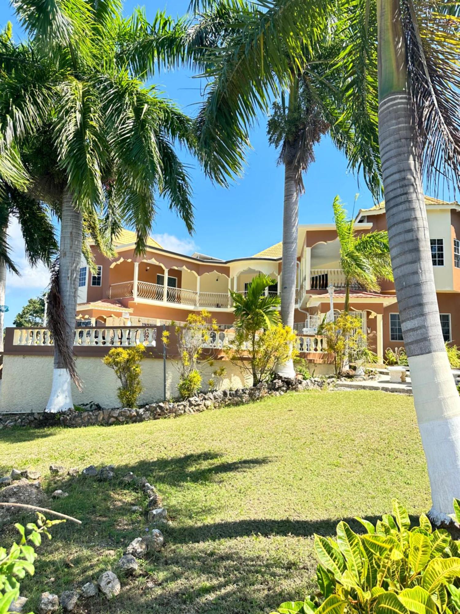 Pensión Ocean Sight 4*