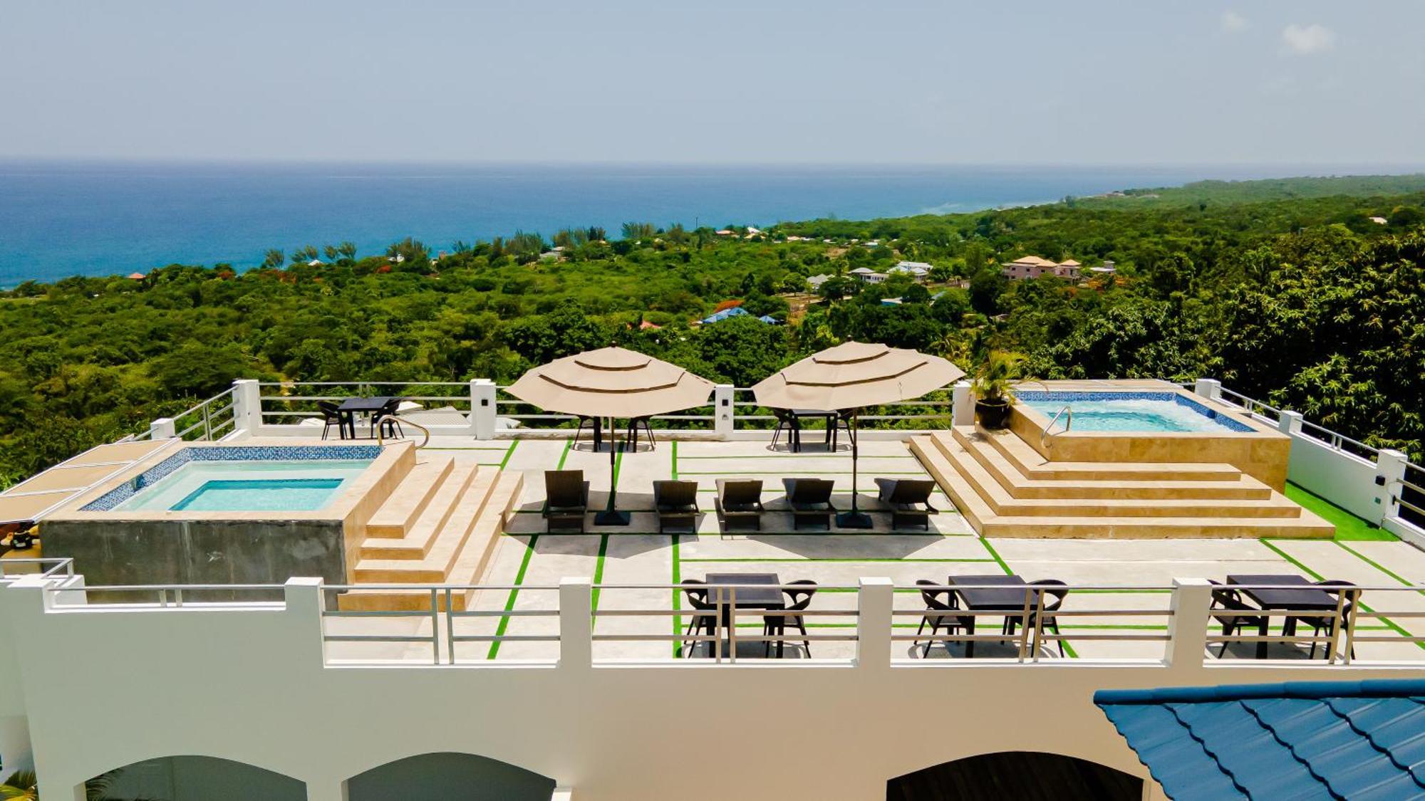 Guest house High Life &