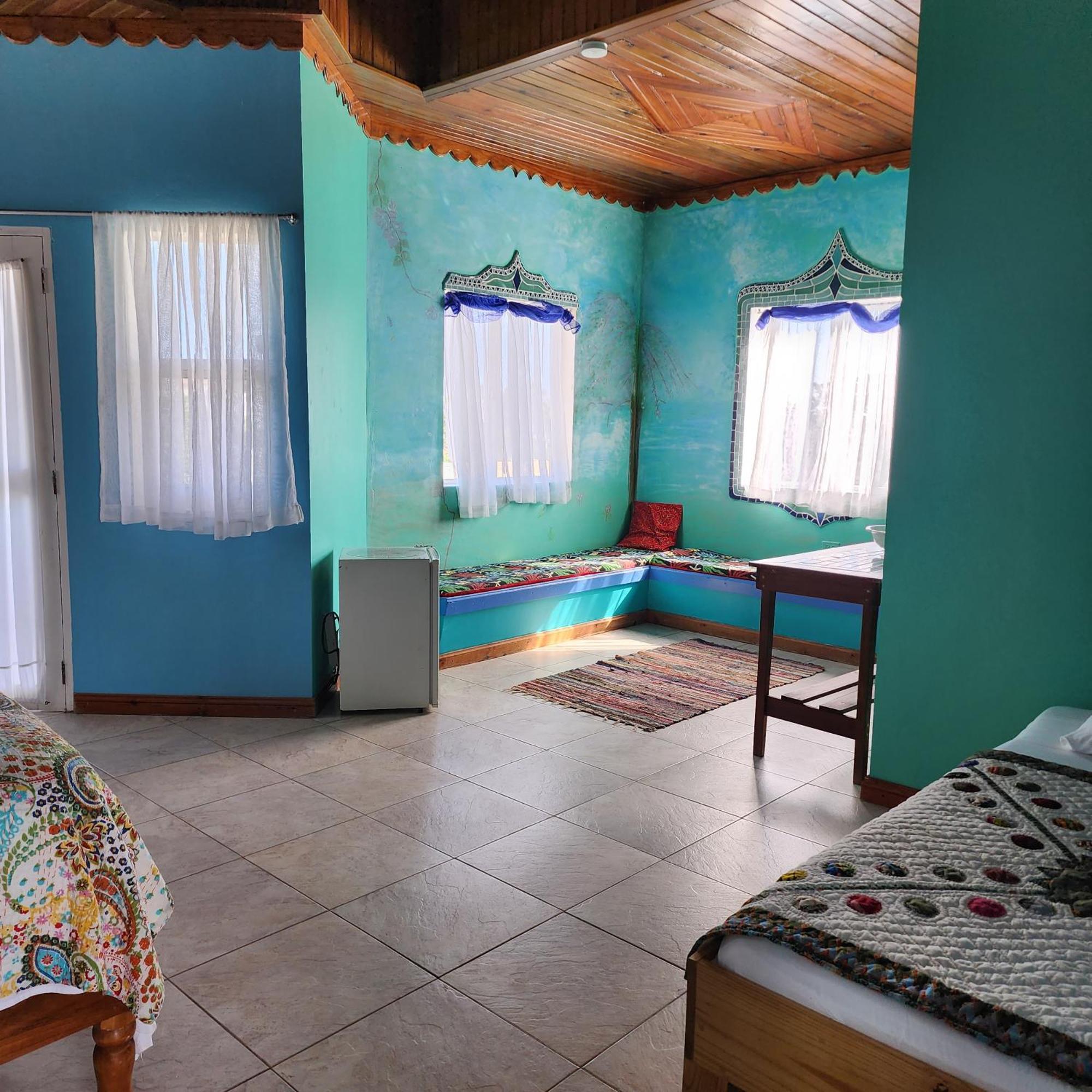 Taino Cove Guest house