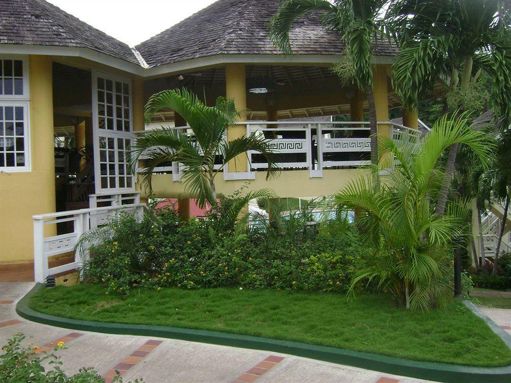 Apartahotel At The Ridge 3*