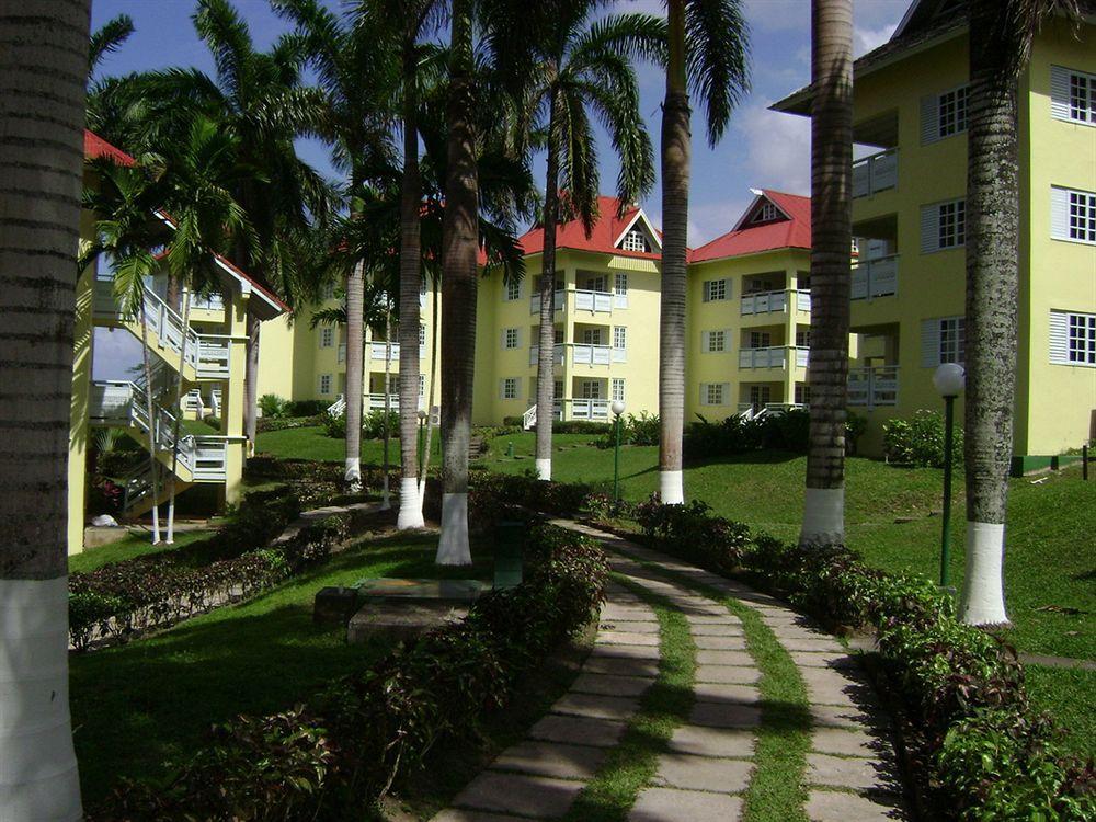 Apartahotel At The Ridge Ocho Ríos