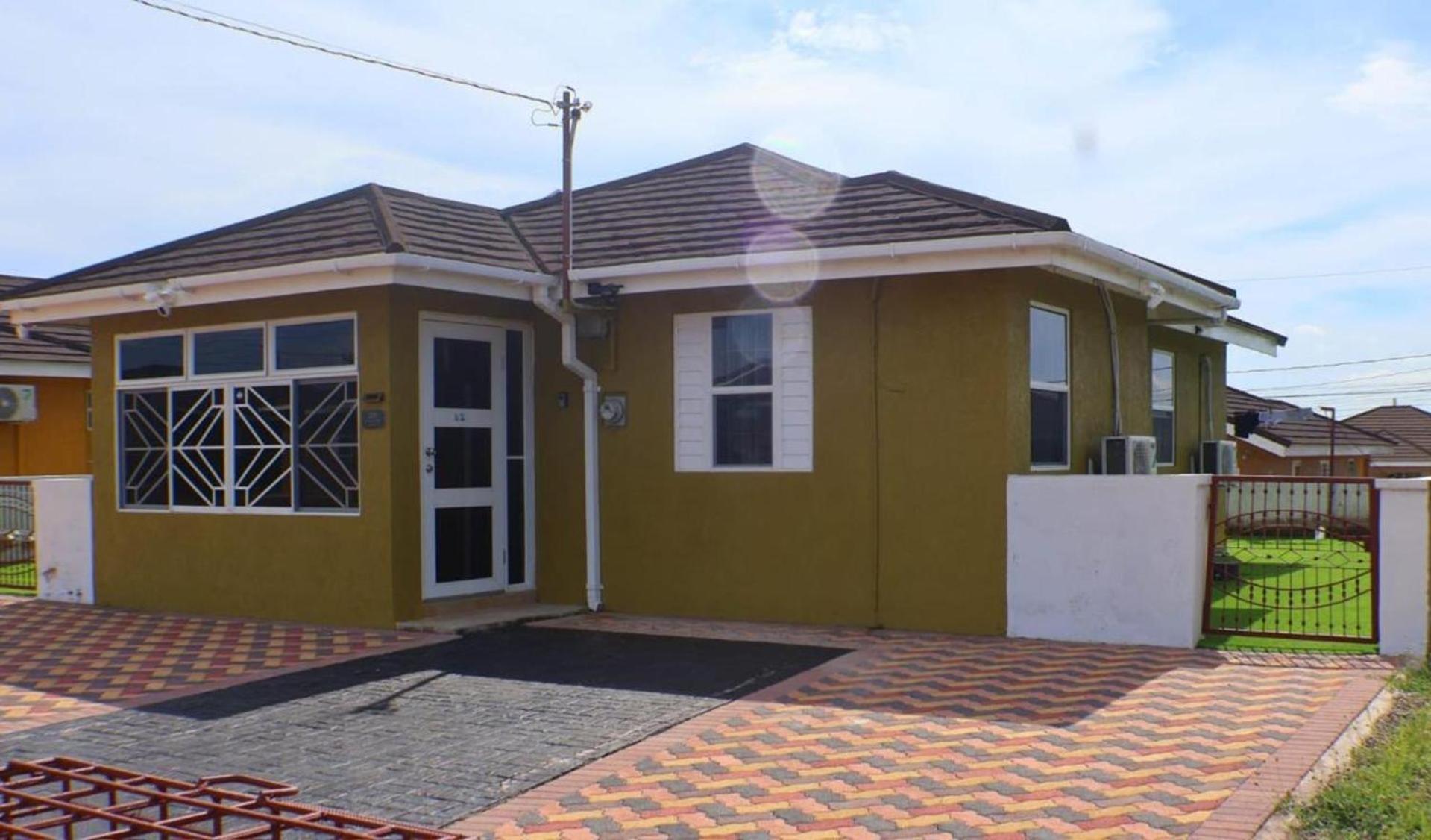 Harbour Oasis Retreat - Charming 2 Bedroom House Holiday home *