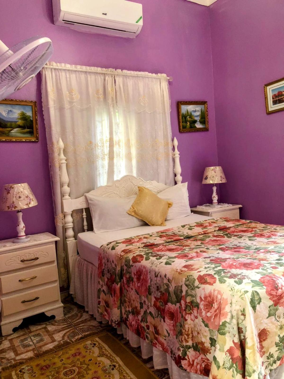 Guest house 237 Bratton Avenue