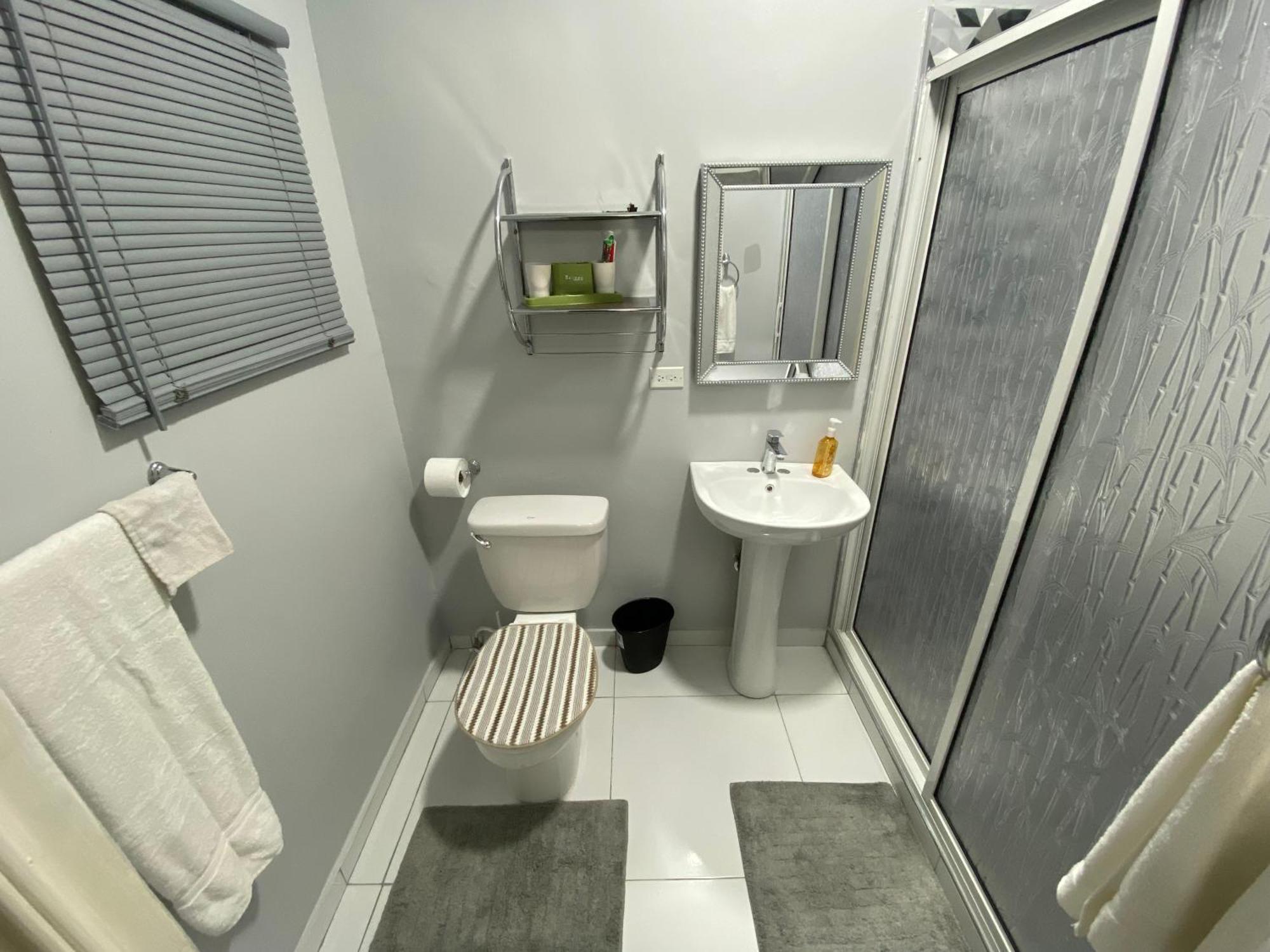Chrewans Enterprise Ltd Bed & Breakfast Montego Bay