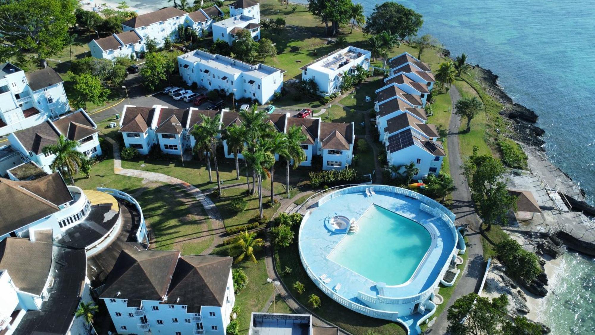 Apartment Negril Beachfront Oceanview 164 & 145 *