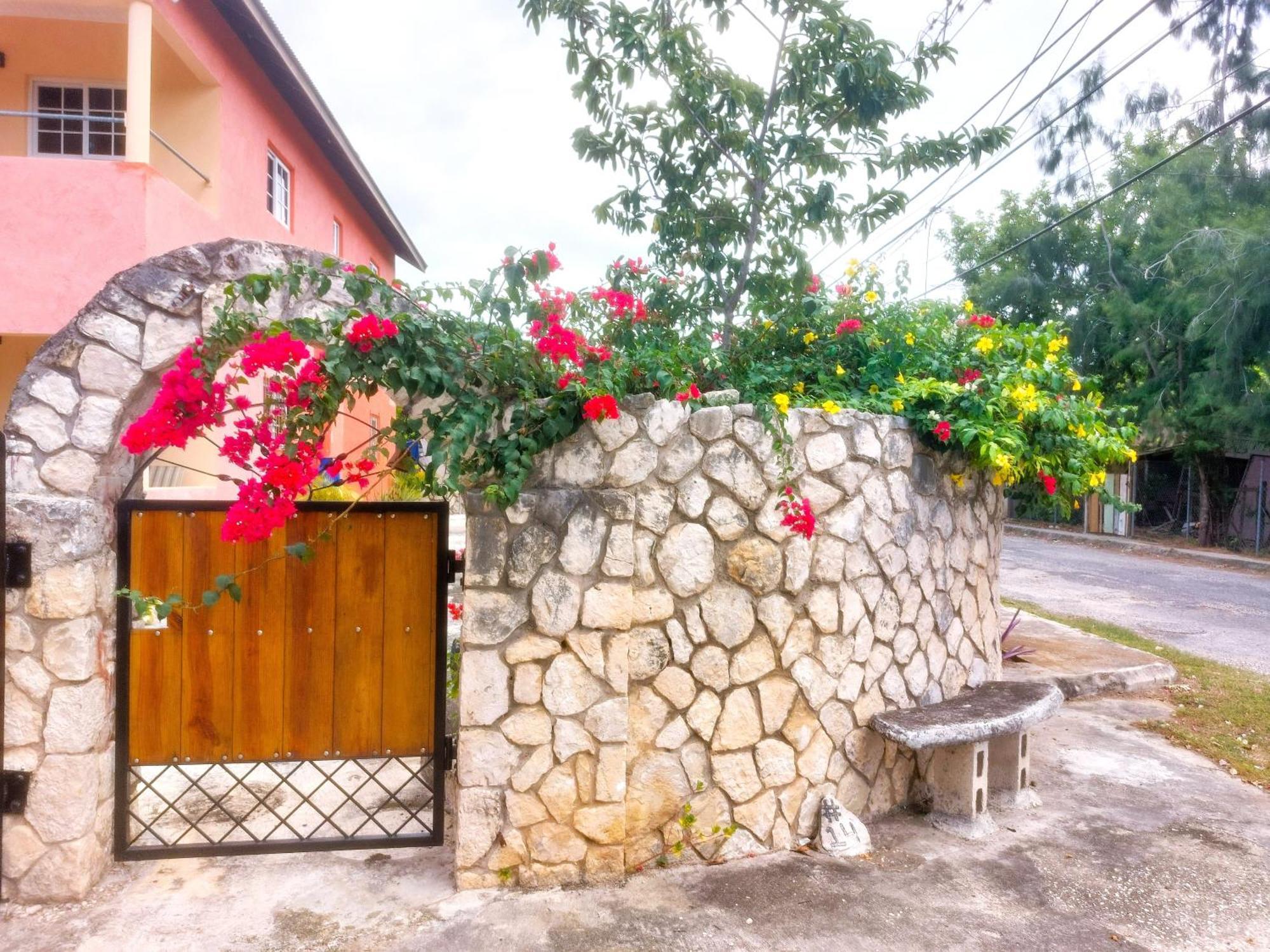 The Stoney Gate Guest house Negril