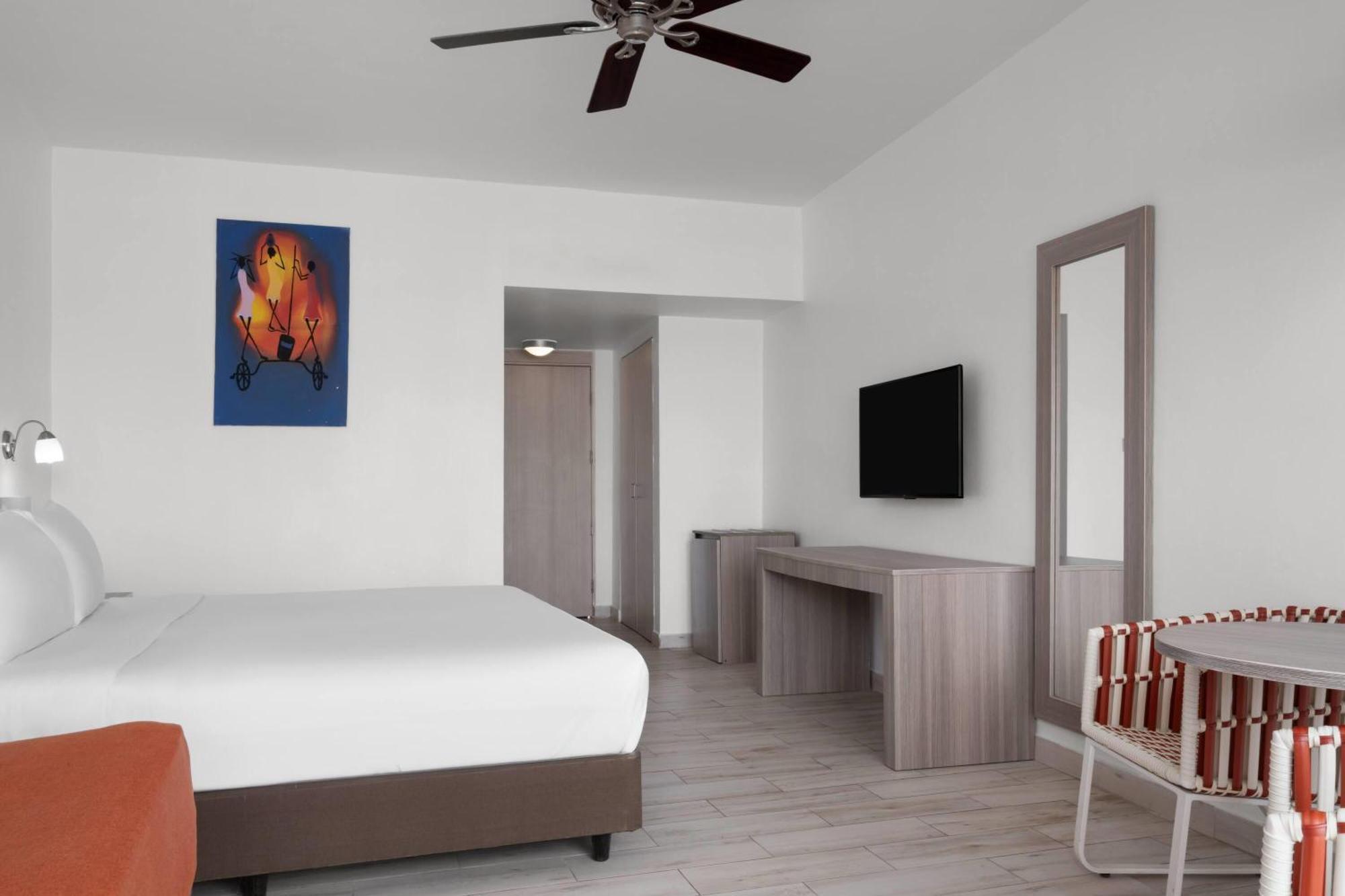 Grand Decameron Cornwall Beach, A Trademark All-Inclusive Resort Resort Montego Bay