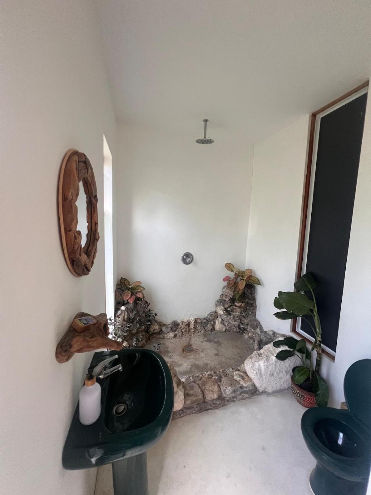 Apartment Beautiful Tropical Eco With Private River Kupuis