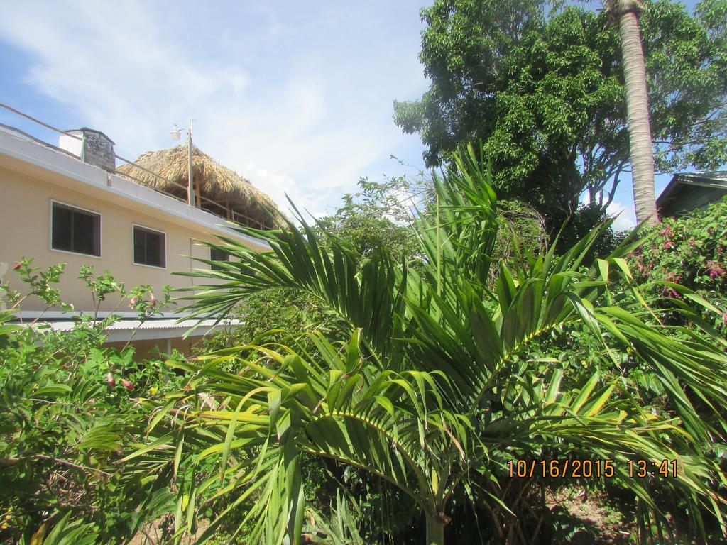 The Inn At Great Bay, Jamaica Bed & Breakfast