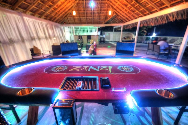 Zanzi Resort 3*