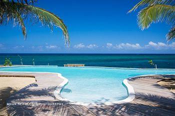 Hotel Whispering Seas Jamaica Ocho Ríos
