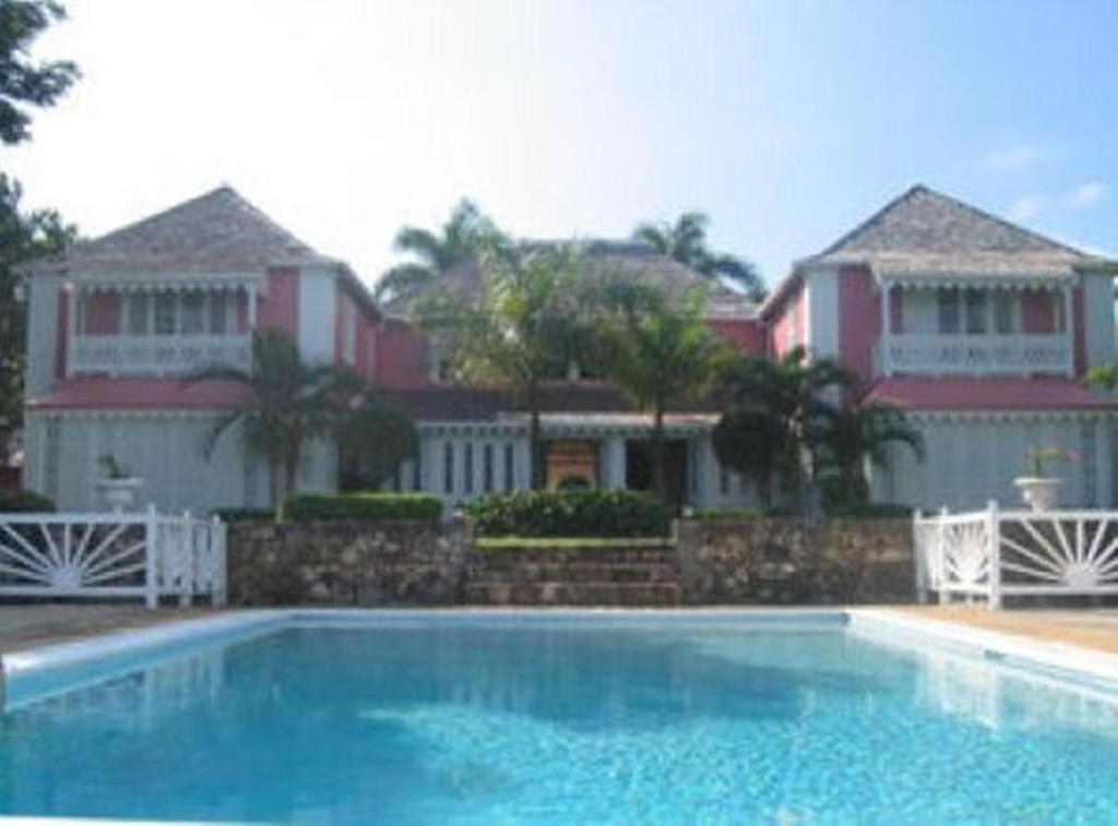Resort Sunflower & 2*
