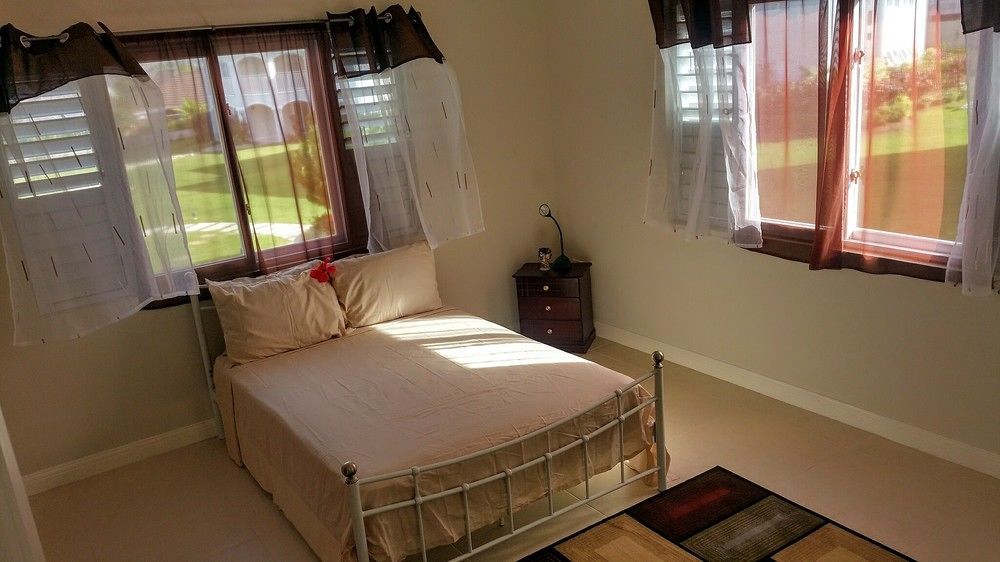 Oceanic View At Fern Court * Saint Ann's Bay