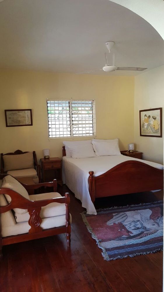 Villa Almond Tree Ocho Rios