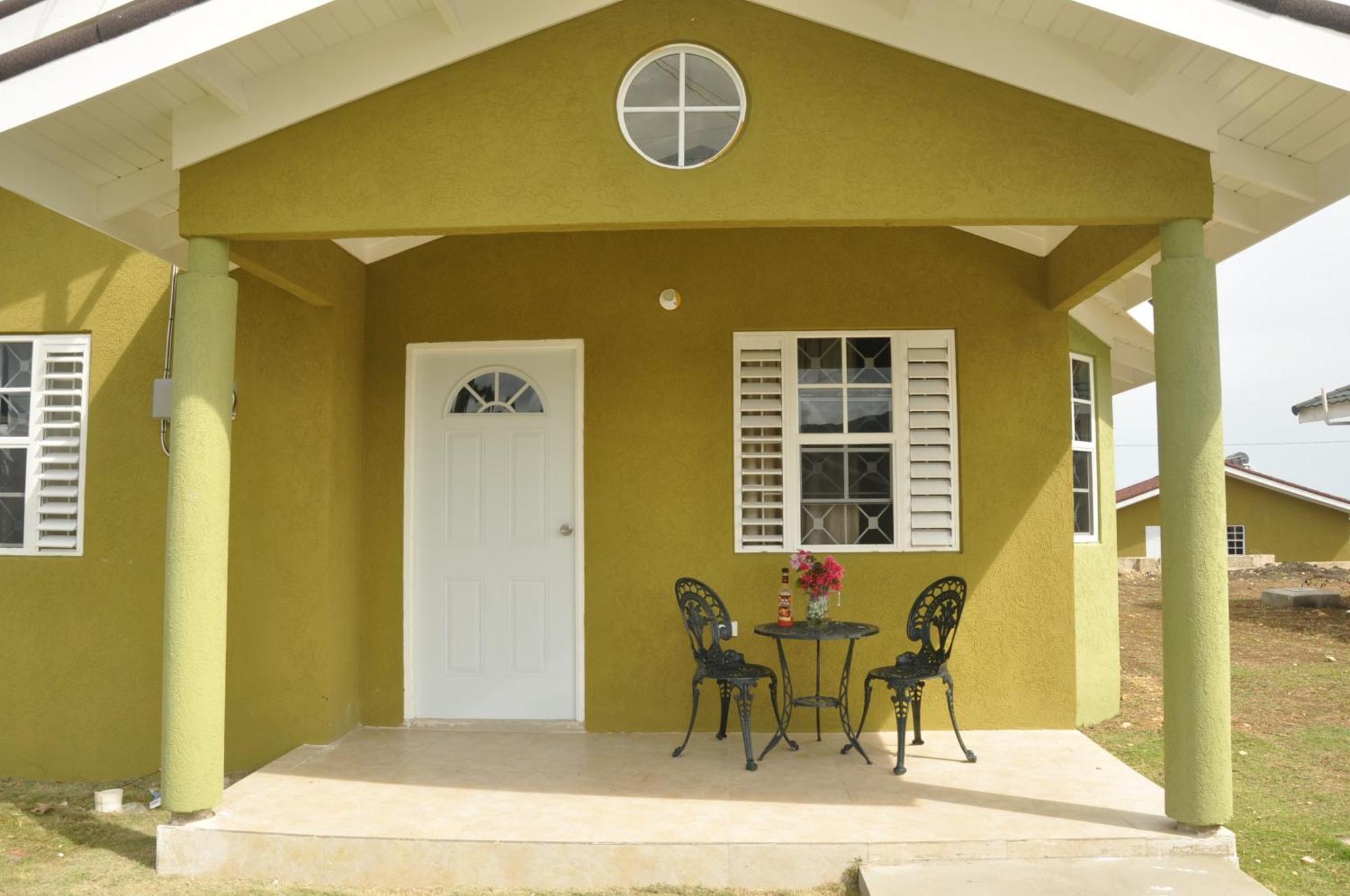 - Drax Hall Country Club 2-bed Luxury